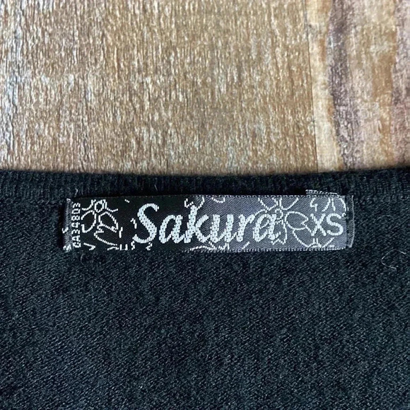 Sakura | Cashmere Blend Sweater - Picture 5 of 6